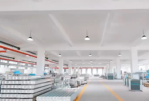 https://cn.hx-cooler.com/static/upload/image/20250421/1745196849385820.jpg